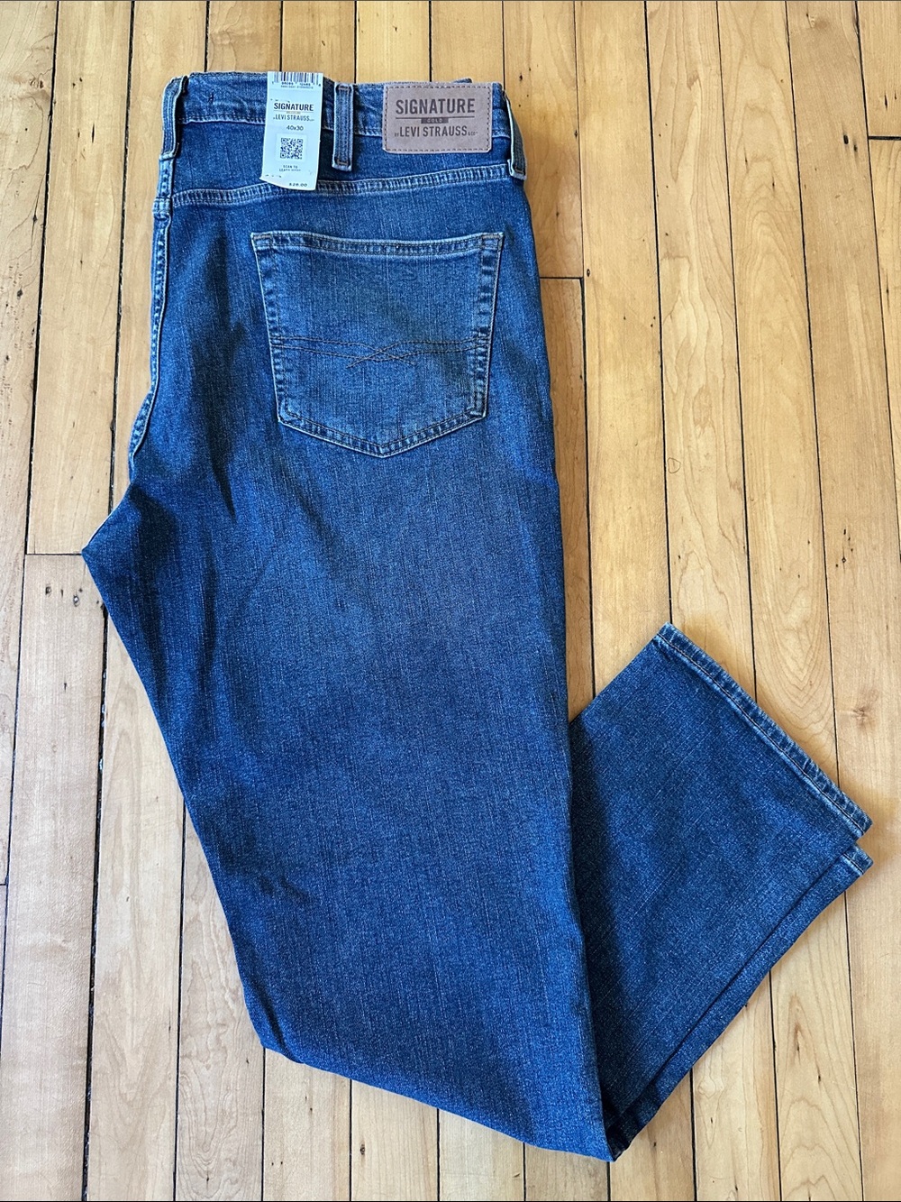 Signature by Levi Strauss Dark Blue Straight Men’s Jeans